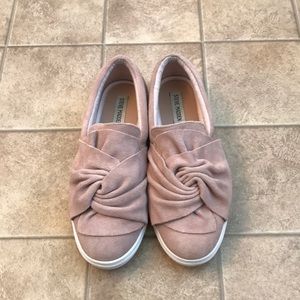 Steve Madden Bow Top Slip On Shoes Size 8.5